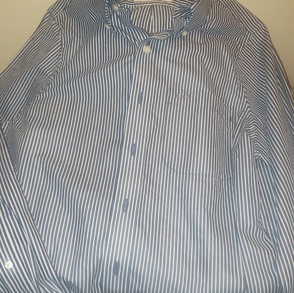 Mens A-n-F button up long sleeve
